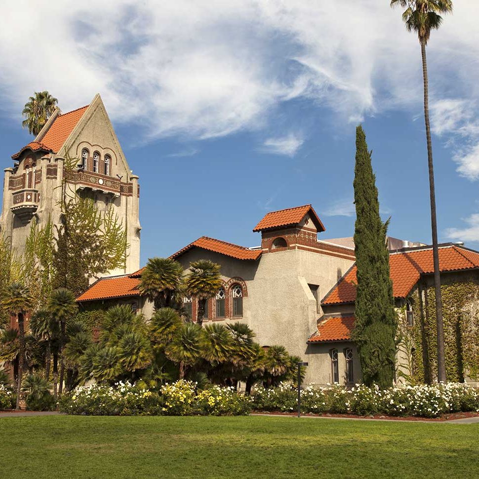 sjsu-tower-lawn
